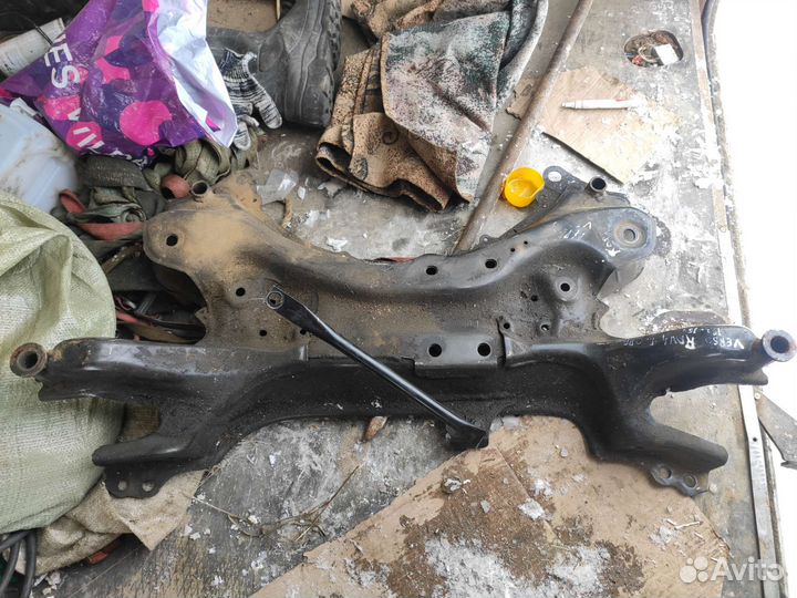 Подрамник Аурис Е15 Королла Е15 Е18 Рав 4 Версо