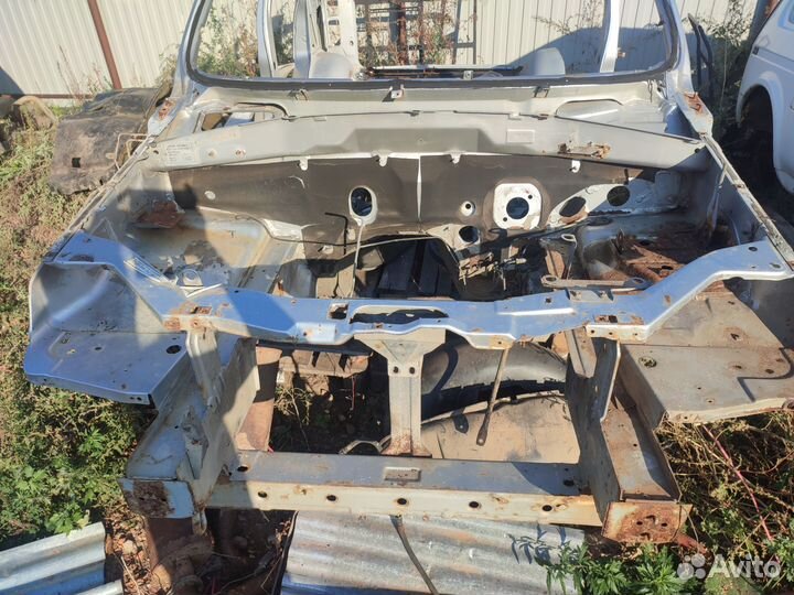 Кузов по частям Нива / Шевроле нива