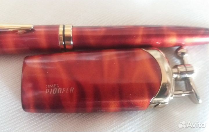 Набор зажигалка и ручка Times pioneer винтаж
