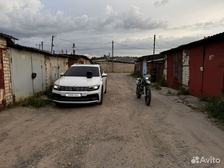 Volkswagen Tiguan 2.0 AMT, 2018, 99 000 км