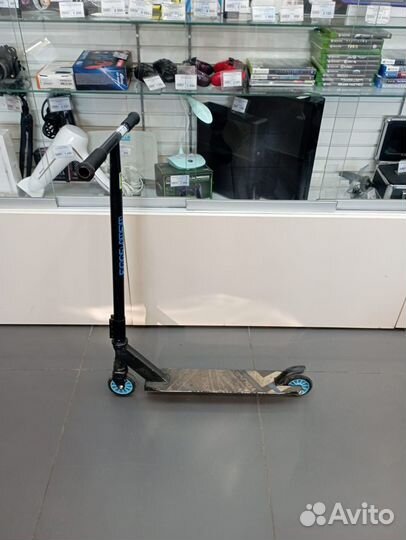 Трюковой самокат XexPlode