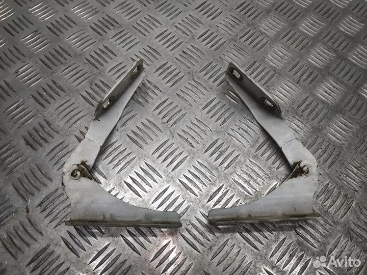 Петля капота Ford Transit 7 2006 6C1116800AC