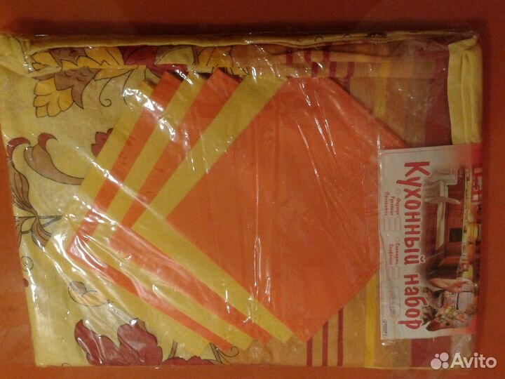 Скатерть и 6 салфеток.160*190.Бязь.Новая