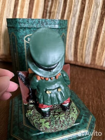 Фарфоровая фигурка Ирландия