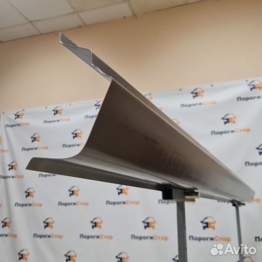 Кузовные пороги VW Passat B3 комплект ремонтные