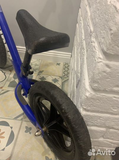 Беговел strider 12