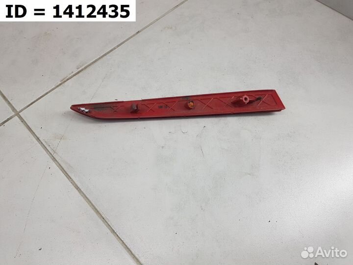 Светоотражатель катафот заднего бампера левый Hyun