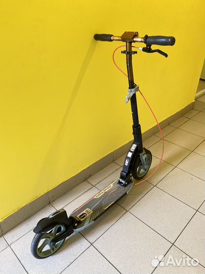 Самокат взрослый бу до 100 кг Reaction 230