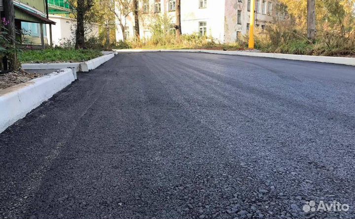 Асфальтирование, укладка асфальтовой крошки