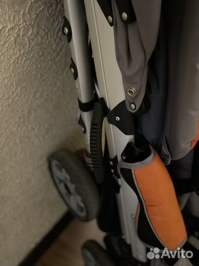 Коляска Baby Care Discovery