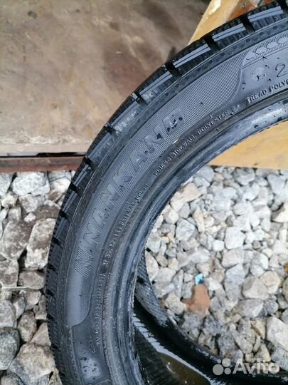 Nankang SN-1 225/45 R17 94Q