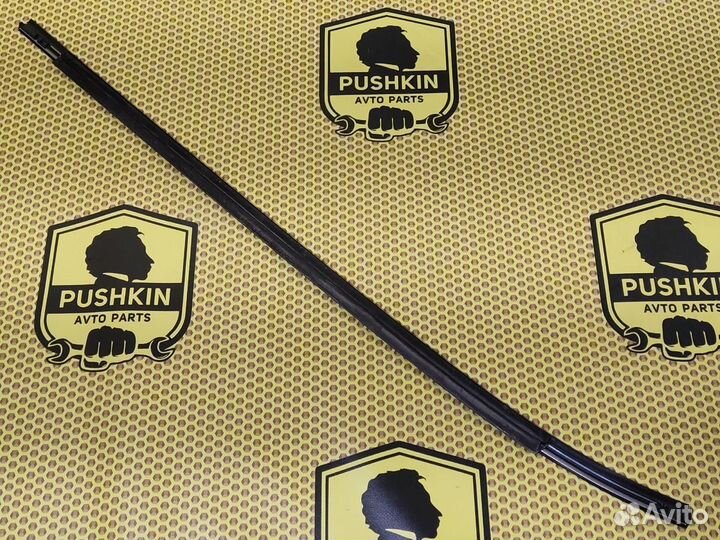 Уплотнитель двери/стекла (бархотка) Nissan Murano