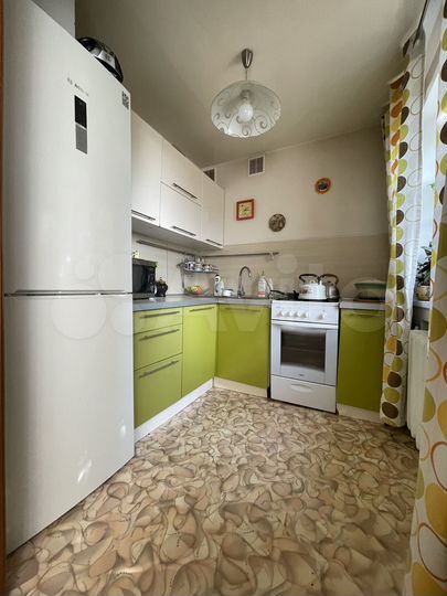 2-к. квартира, 41 м², 3/3 эт.