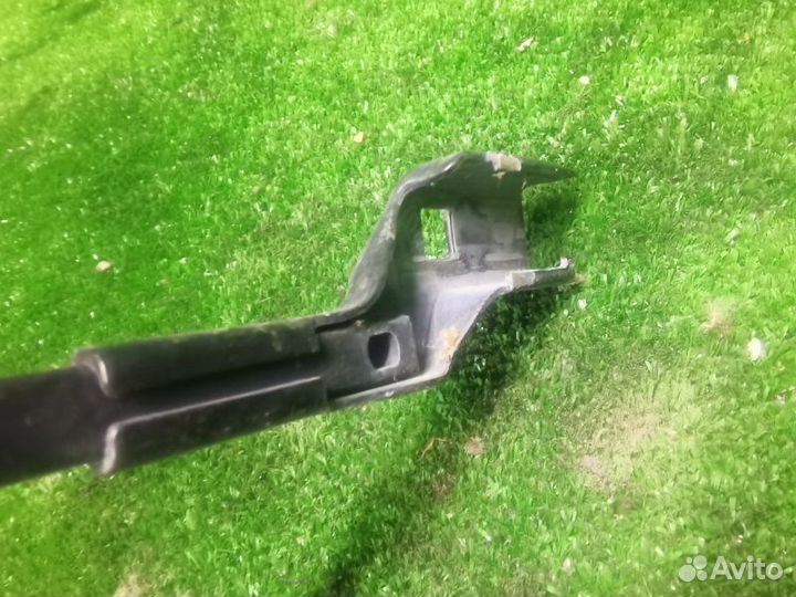 Поводок дворника передний левый Ford Mondeo 4