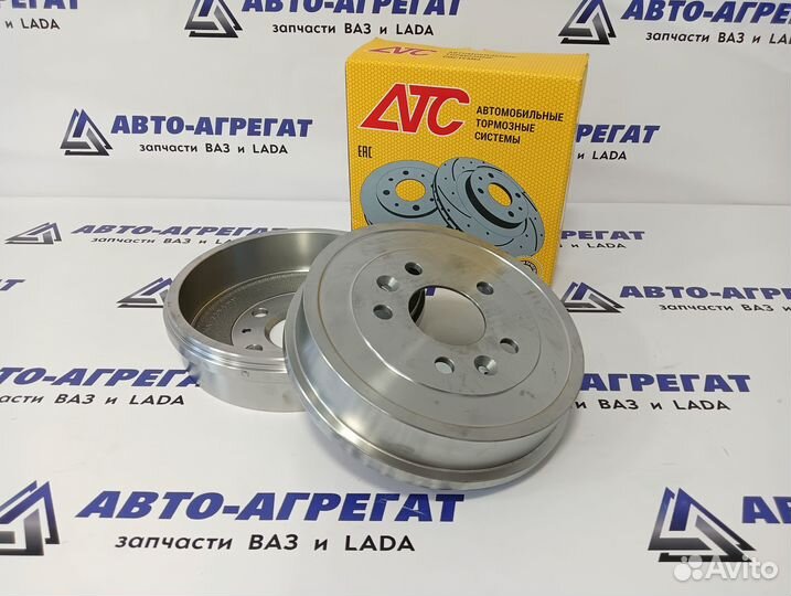 Зад.Тормозной барабан 2шт Arkana nissan Terrano