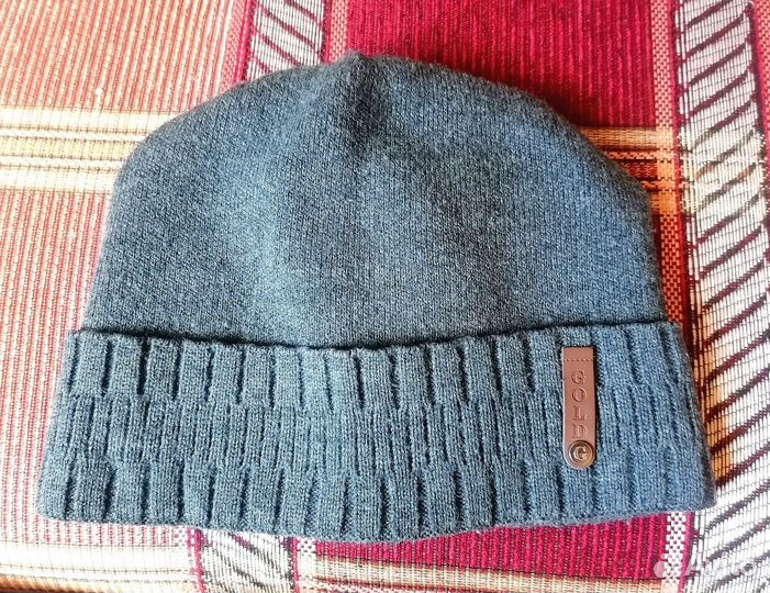 Мужская зимняя шапка