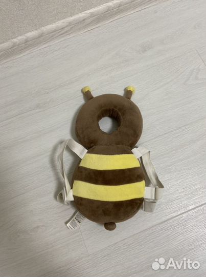 Подушка, рюкзачок, защита от падения, пчела