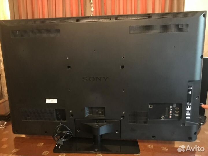 Телевизор бу sony bravia KDL-46CX520 LCD