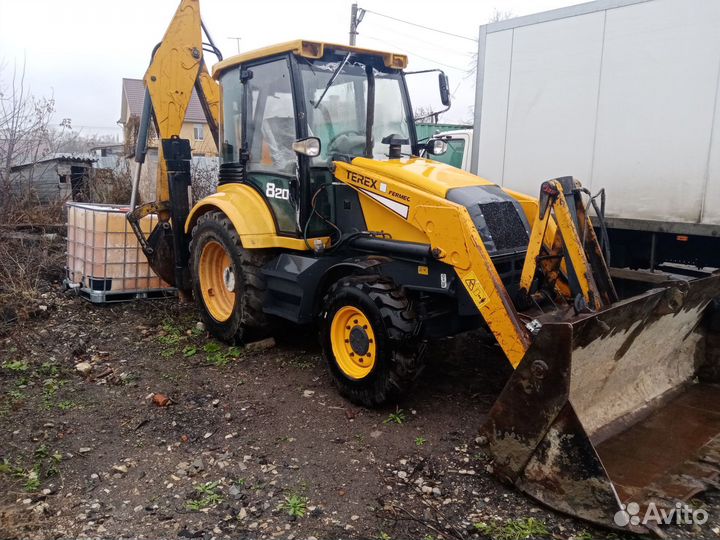 Экскаватор-погрузчик Terex-Fermec 820, 2004