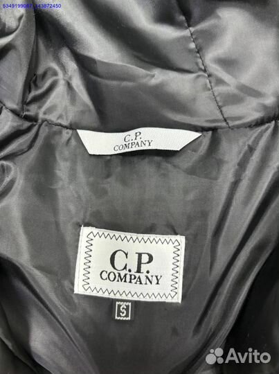 Cp Company: мужской пуховик для активных