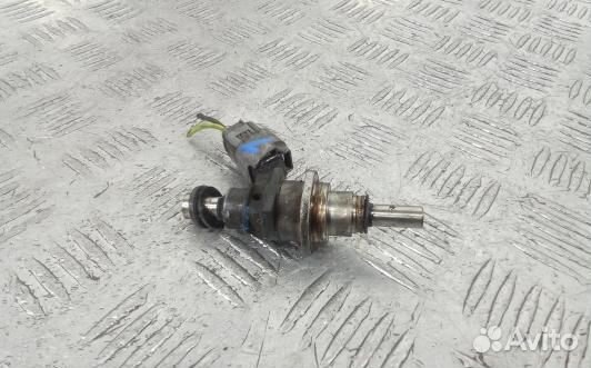 Форсунка бензиновая mazda CX-7 1 (DEA30B701)