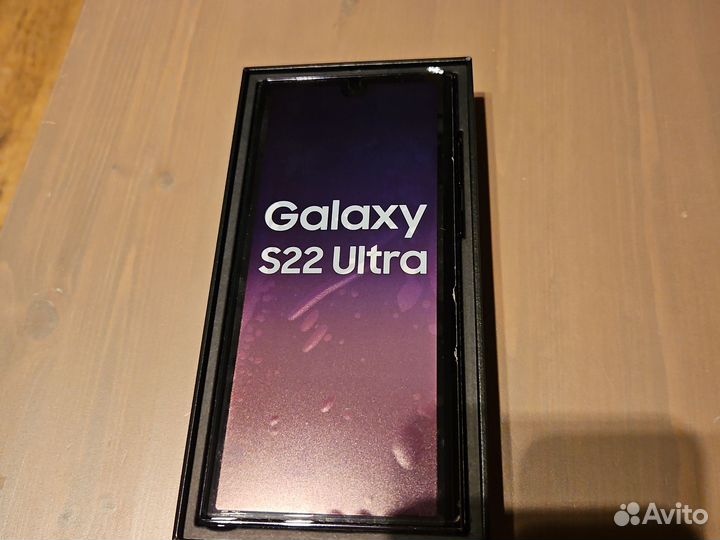 Samsung Galaxy S22 Ultra, 12/256 ГБ