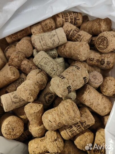 Пробки от вина и шампанского