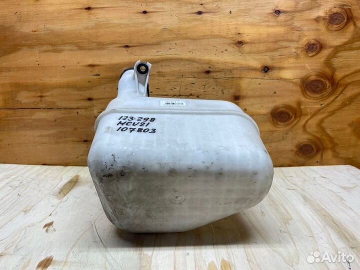 Резонатор воздушного фильтра Toyota Mark Ii Qualis