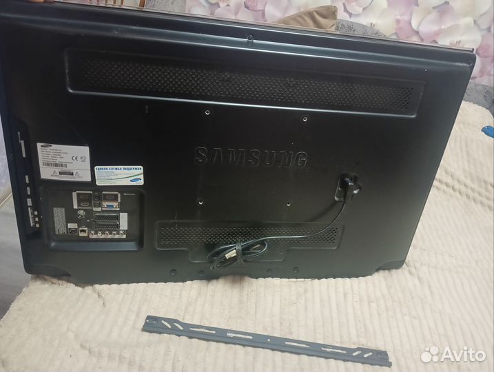 Телевизор samsung