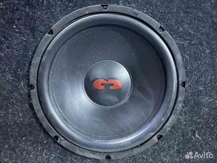 Саббуфер CDT CL-W10 в корпусе