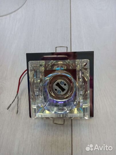 Светильник потолочный