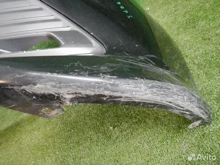 Бампер передний Toyota Camry