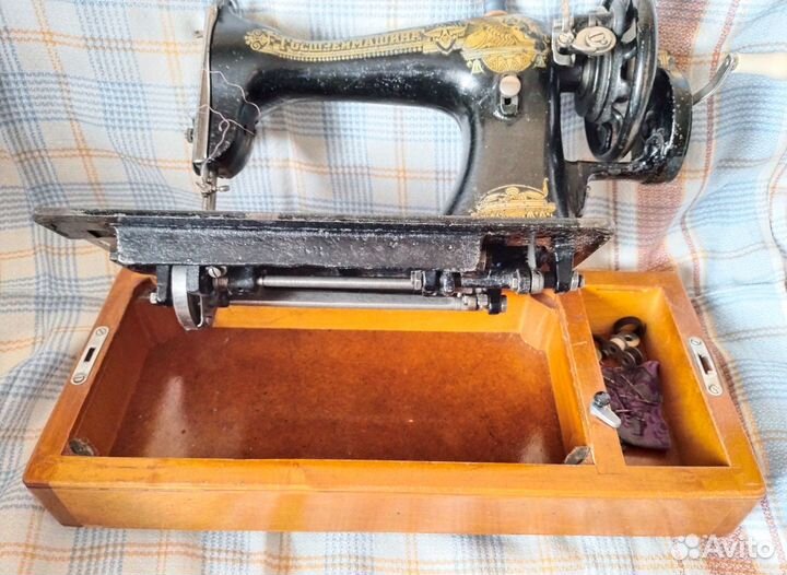 Швейная машинка