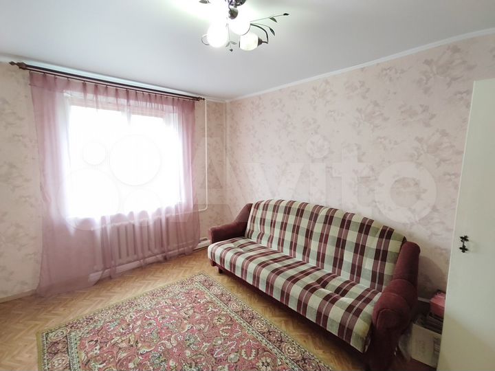 2-к. квартира, 50 м², 3/9 эт.