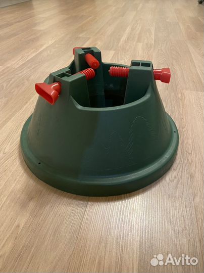 Подставка под ёлку