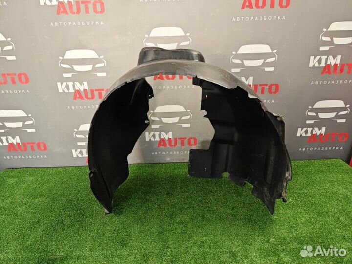 Подкрылок Локер передний правый Ford Focus 2