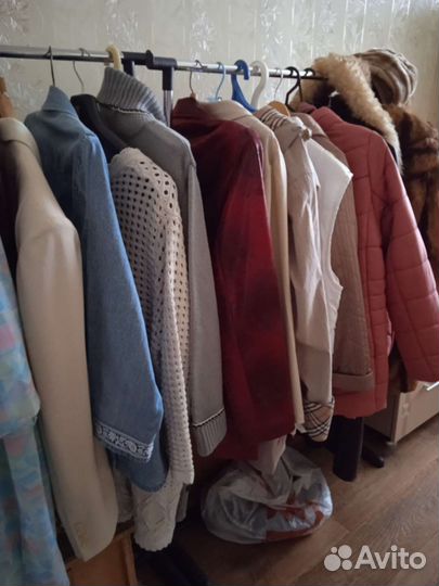 Женские и детские вещи