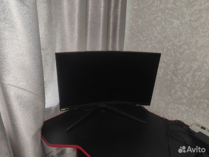Samsung Odyssey G7 27