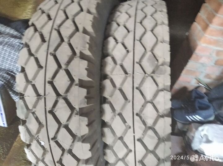 Продаются две новые грузовые шины 11,00р 20 Кама