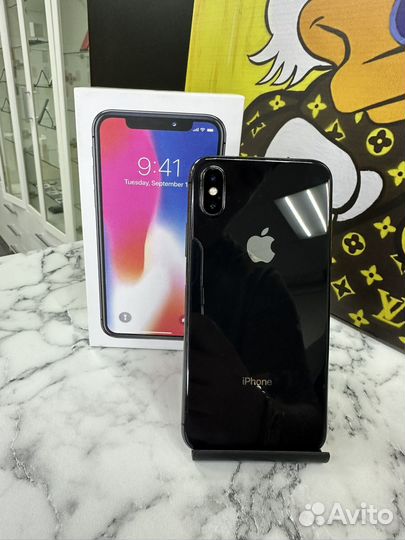 iPhone X, 256 ГБ
