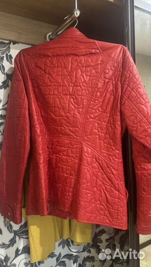 Куртка женская осень/весна 46 размера