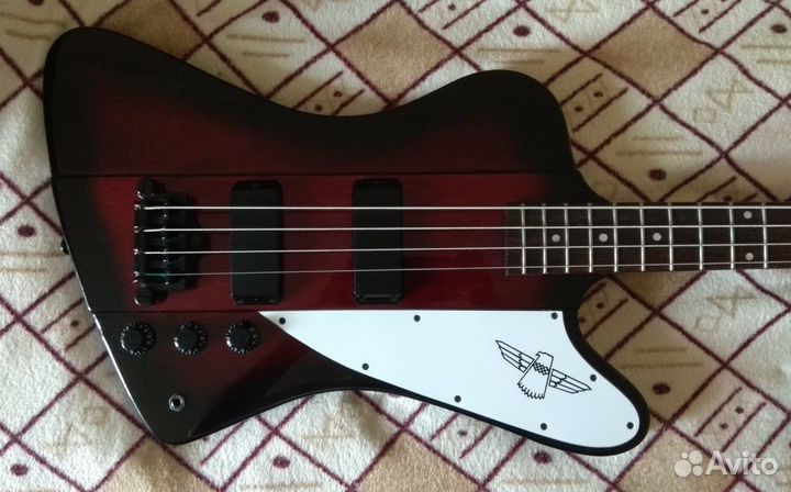 Продаю бас-гитару Epiphone Thunderbird