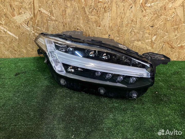 Фара правая Volvo XC90 II (2014-2017) Full LED