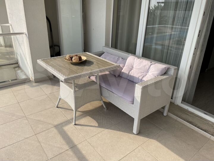 Квартира-студия, 56 м², 2/5 эт.