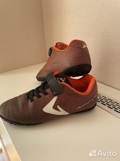 Футбольные бутсы