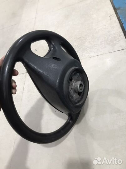 Подушка безопасности водителя priora 1