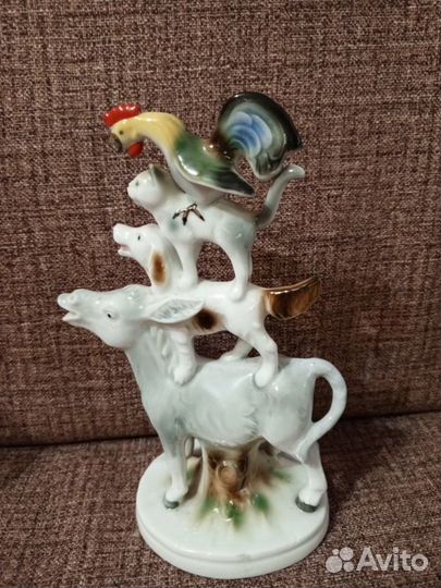 Фарфор. статуэтка 