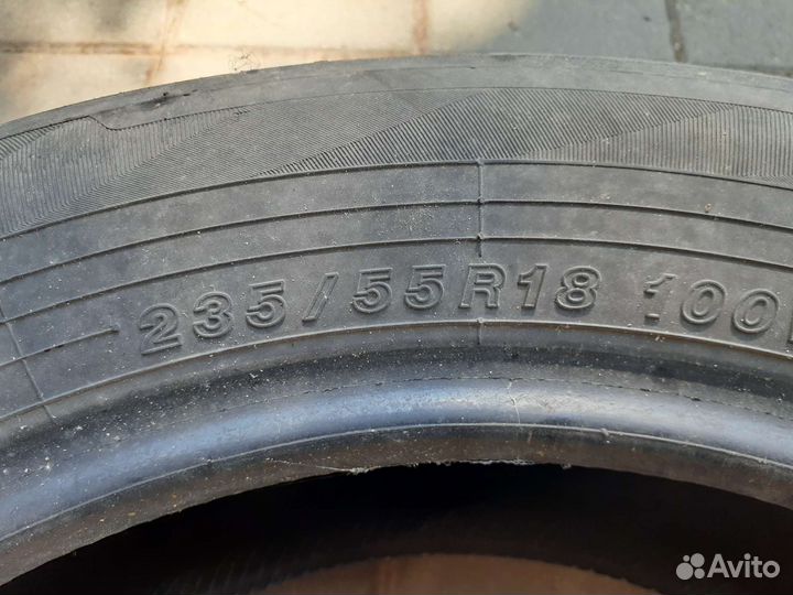 Yokohama BluEarth AE50 235/55 R18