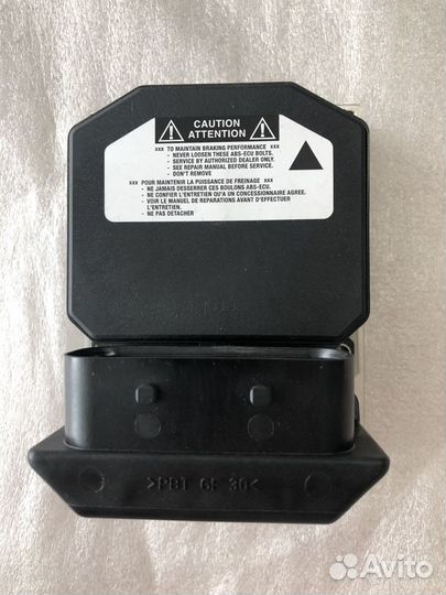 Блок абс контроллер toyota avensis Т25 8954105090