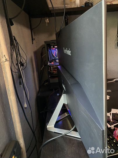 Монитор viewsonic 32 дюйма 2к